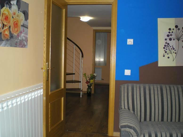 Apartamentos Augusta Centro Zaragoza Buitenkant foto